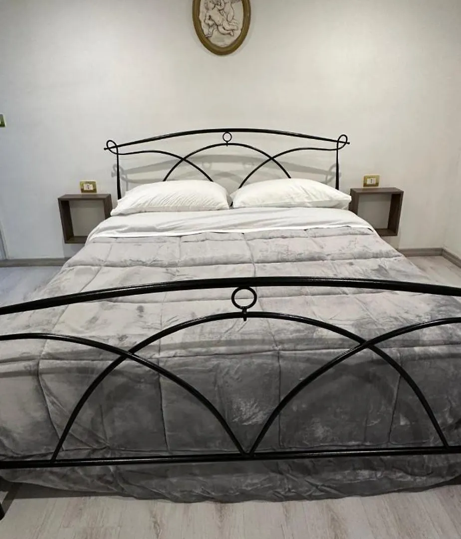 House Vincenza Apartment Naples Italy
