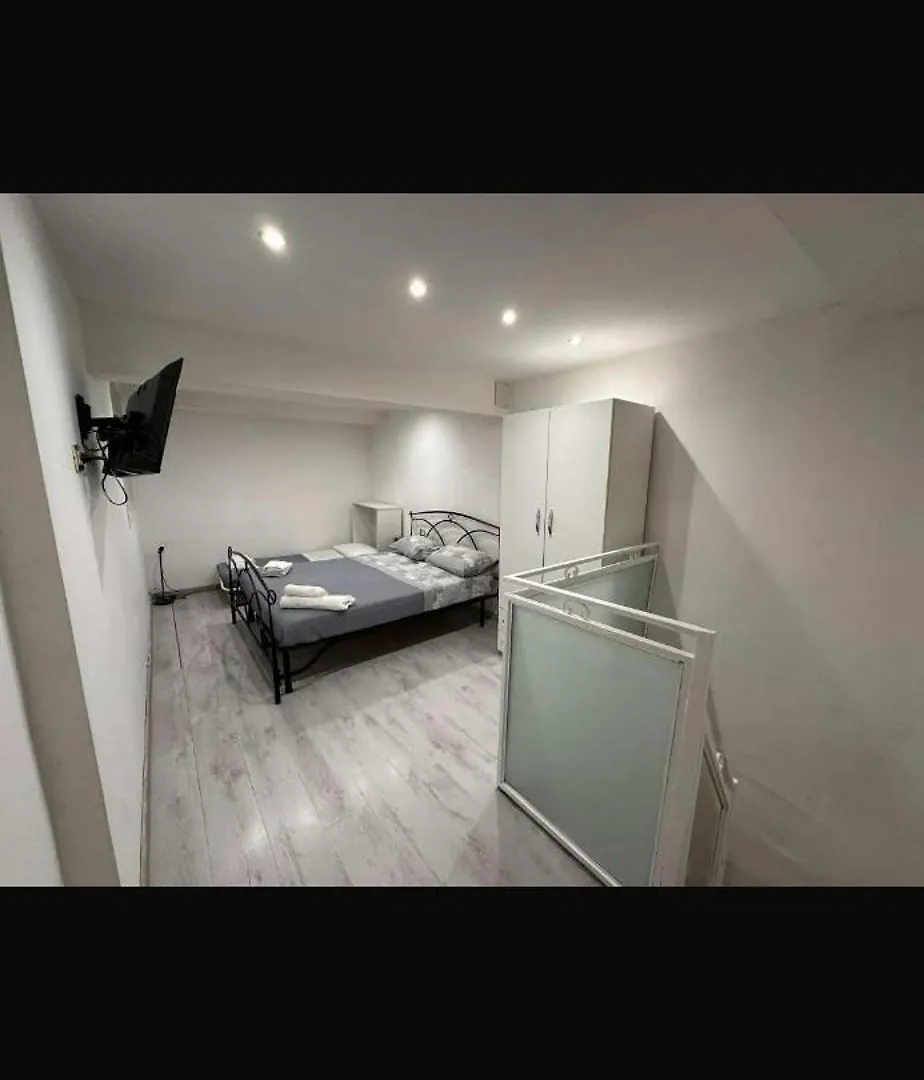 House Vincenza Apartment Naples