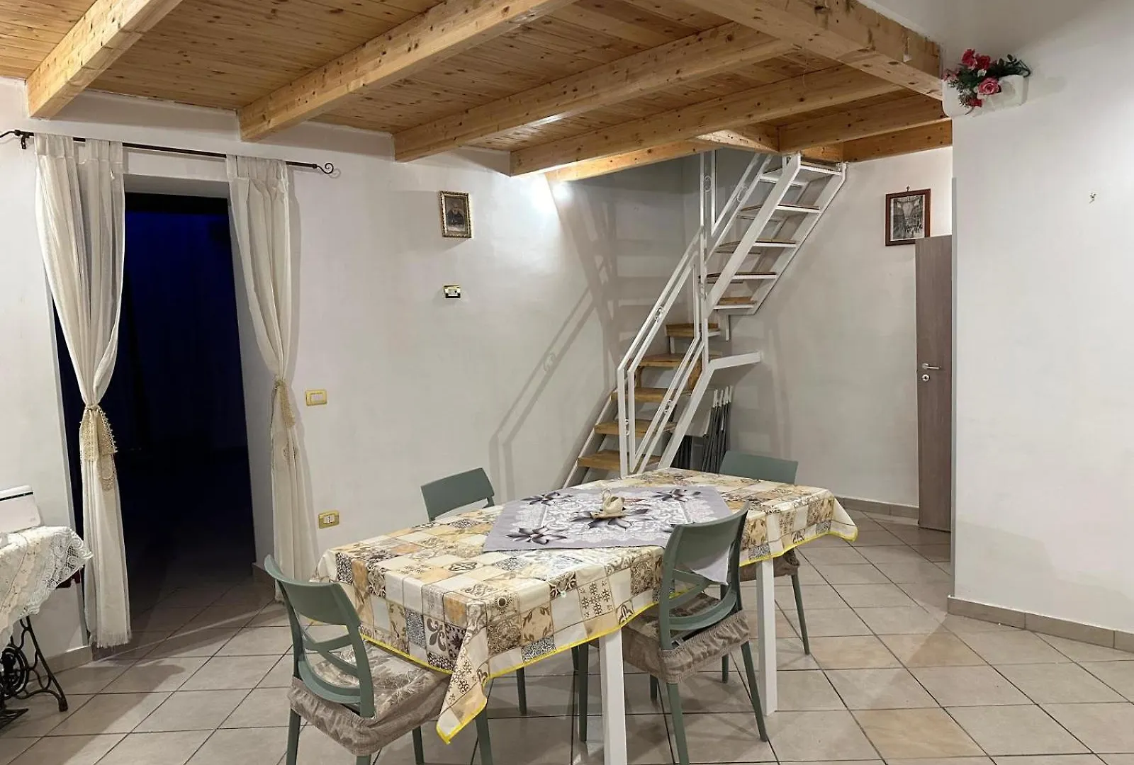 Apartament House Vincenza Neapol Włochy