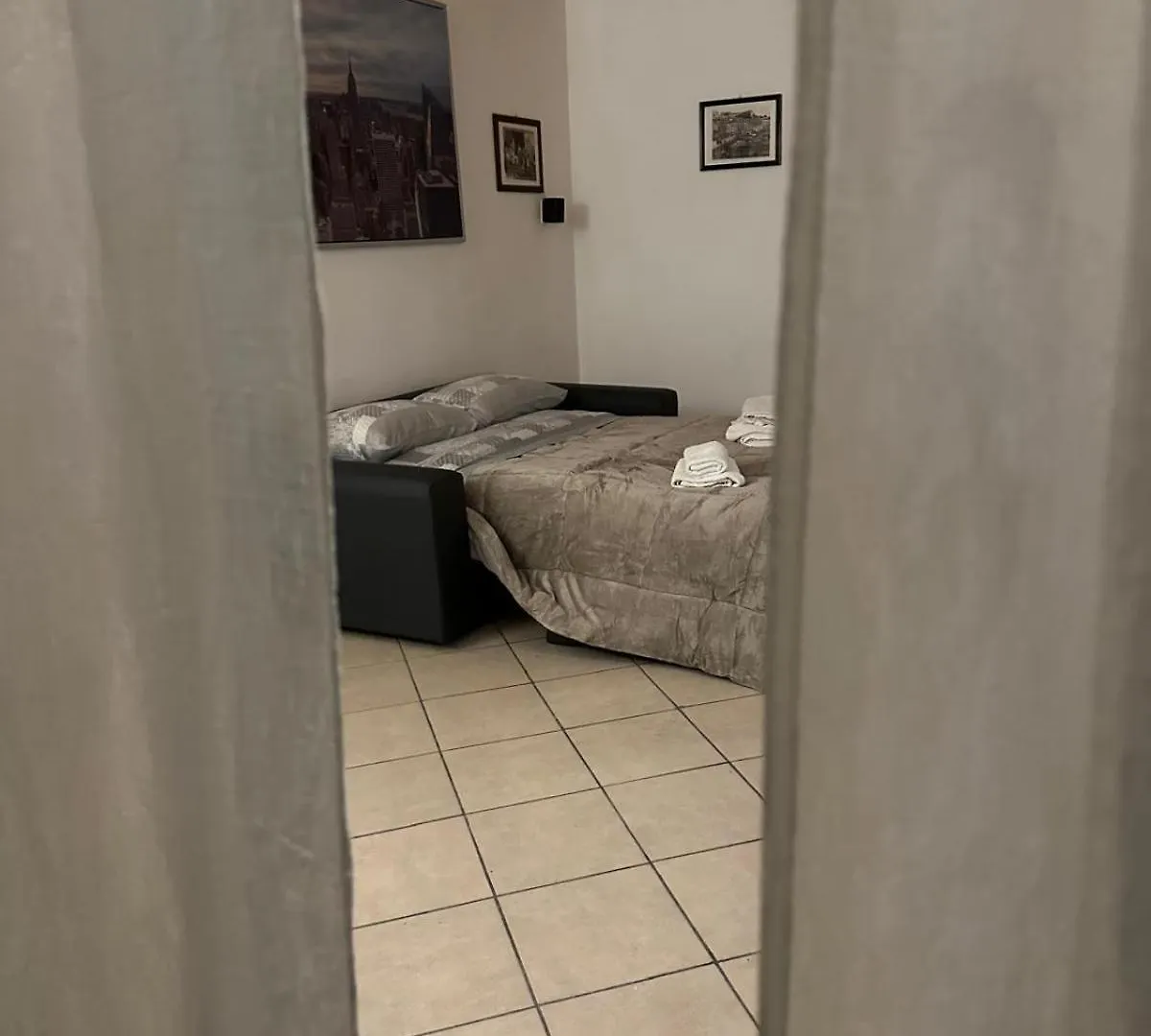 Apartament House Vincenza Neapol 0*,